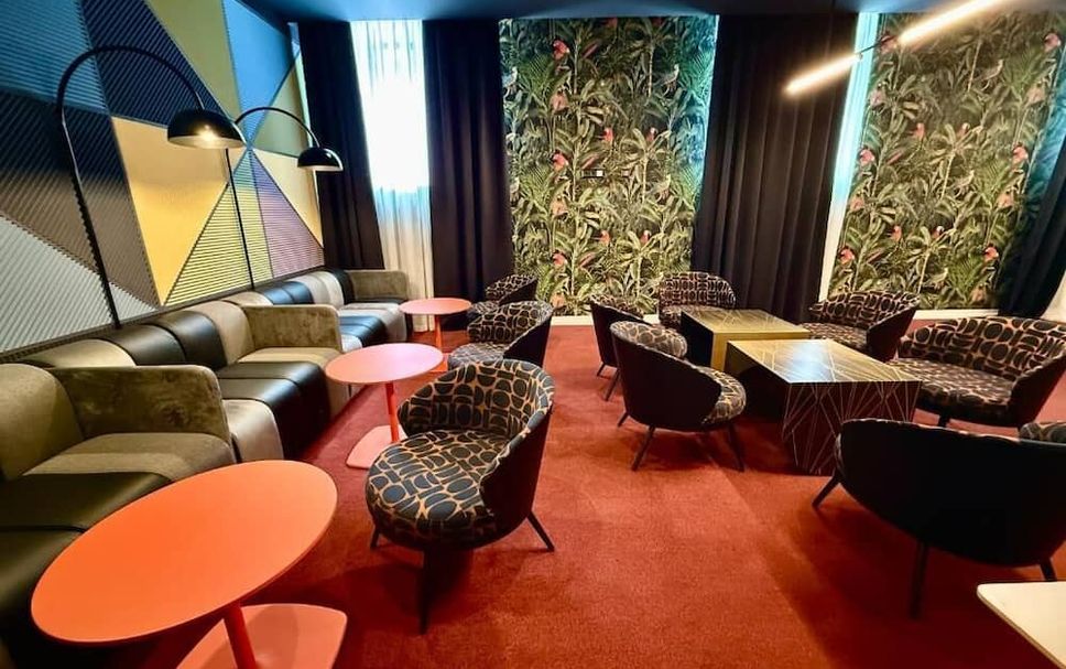 Lounge Photo