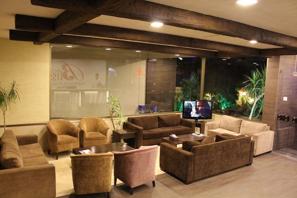 Lounge Photo