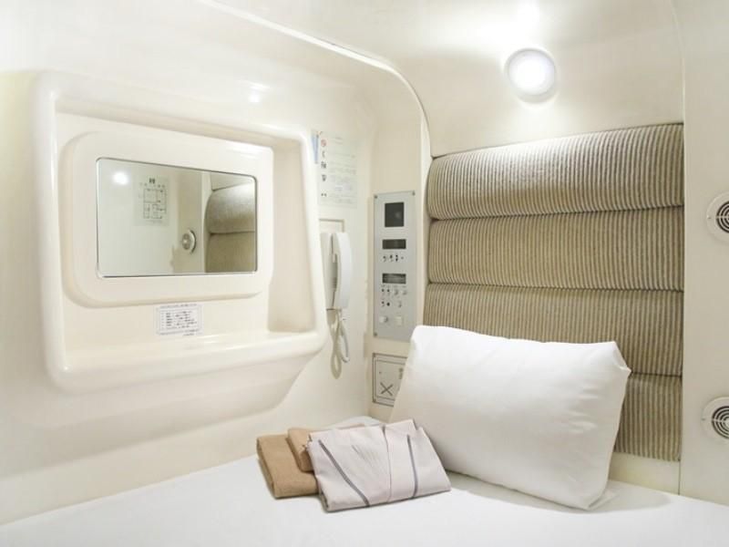 Room amenity