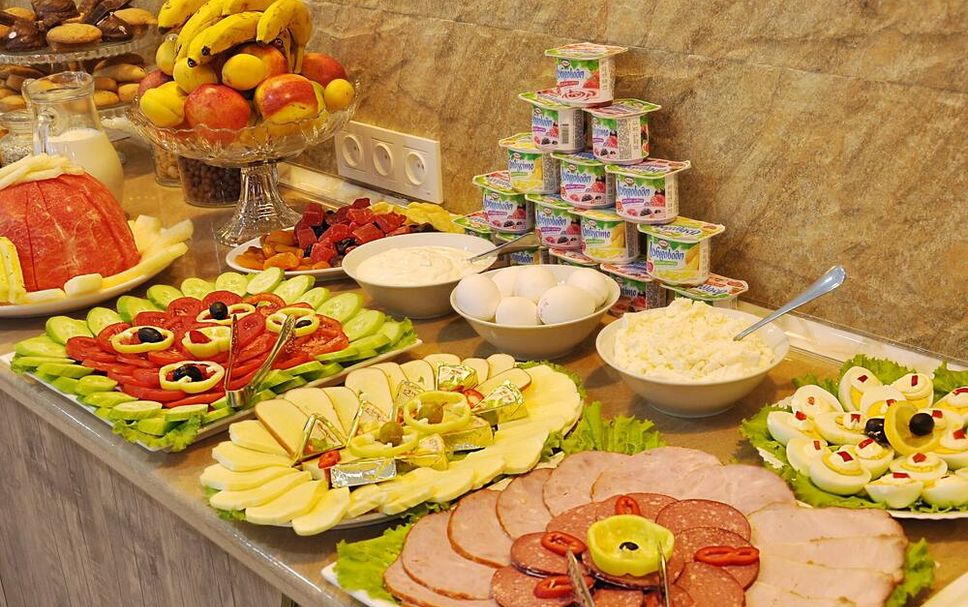 Buffet Photo