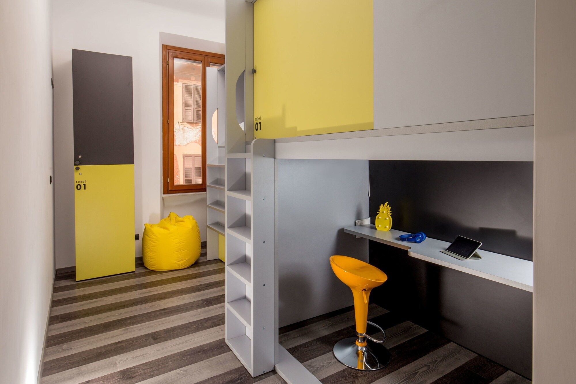 Room amenity