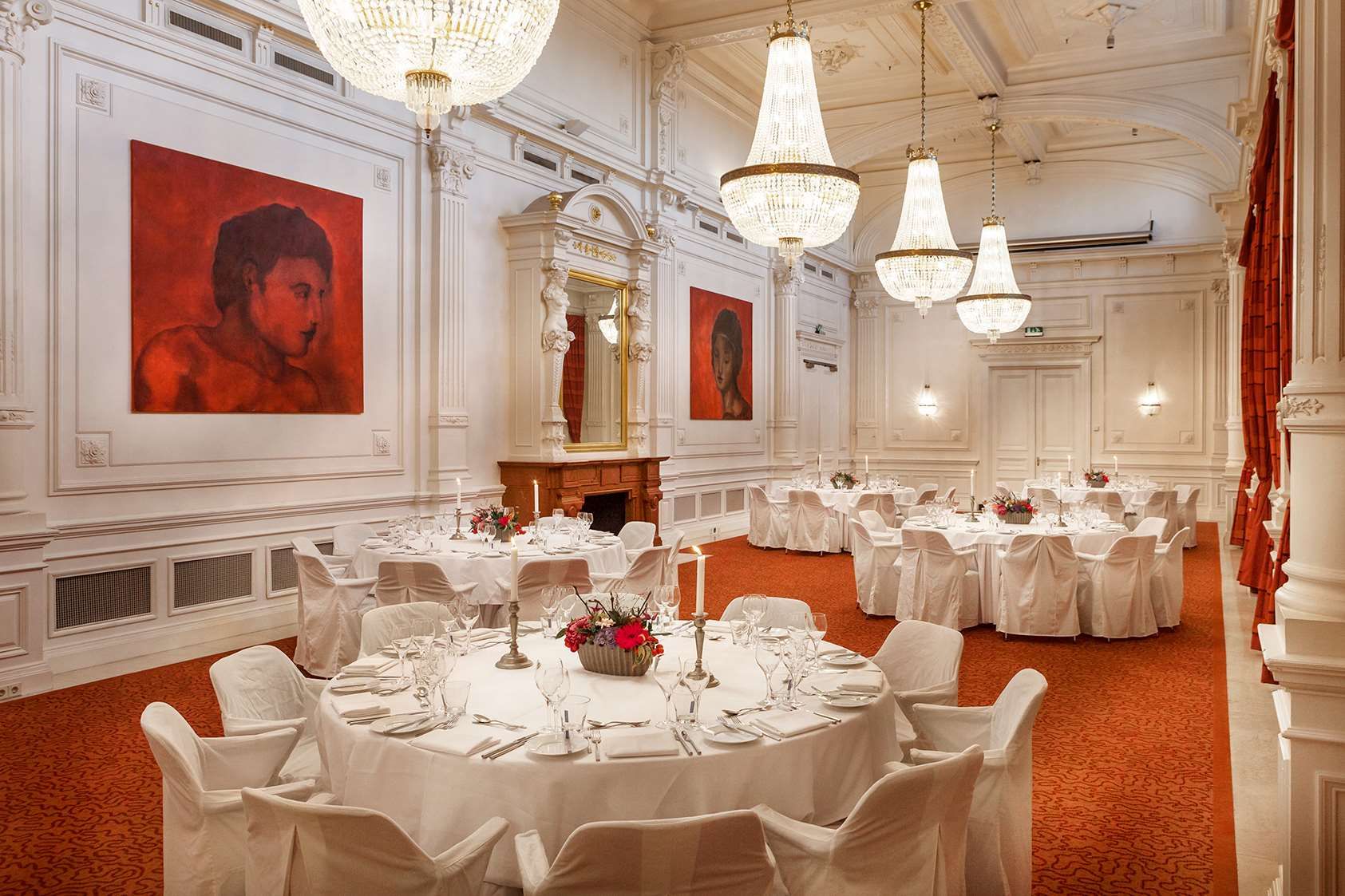 Banquet hall