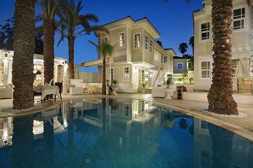 Pool Photo
