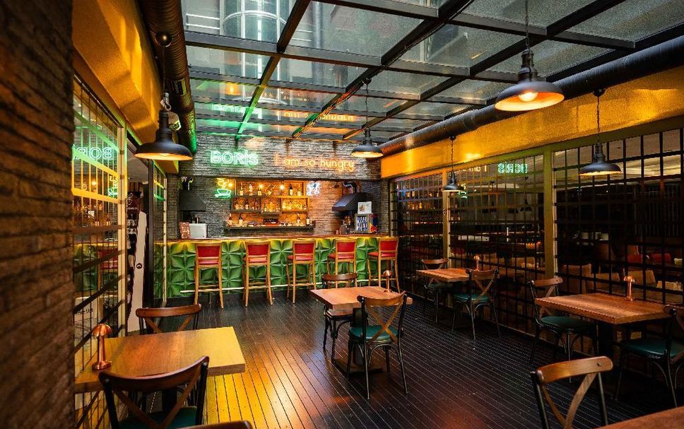 Restaurant Photo