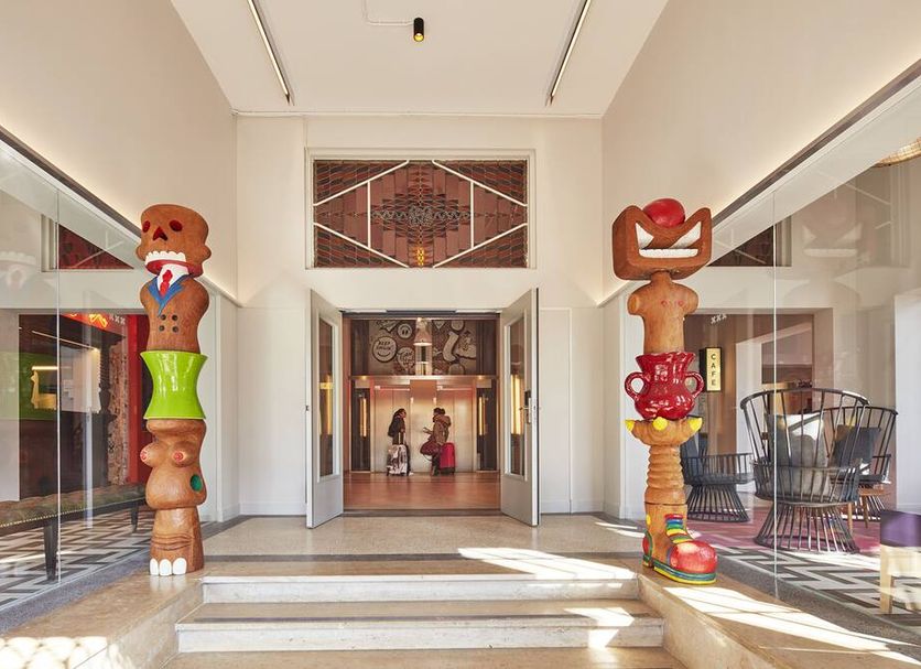 Lobby Photo