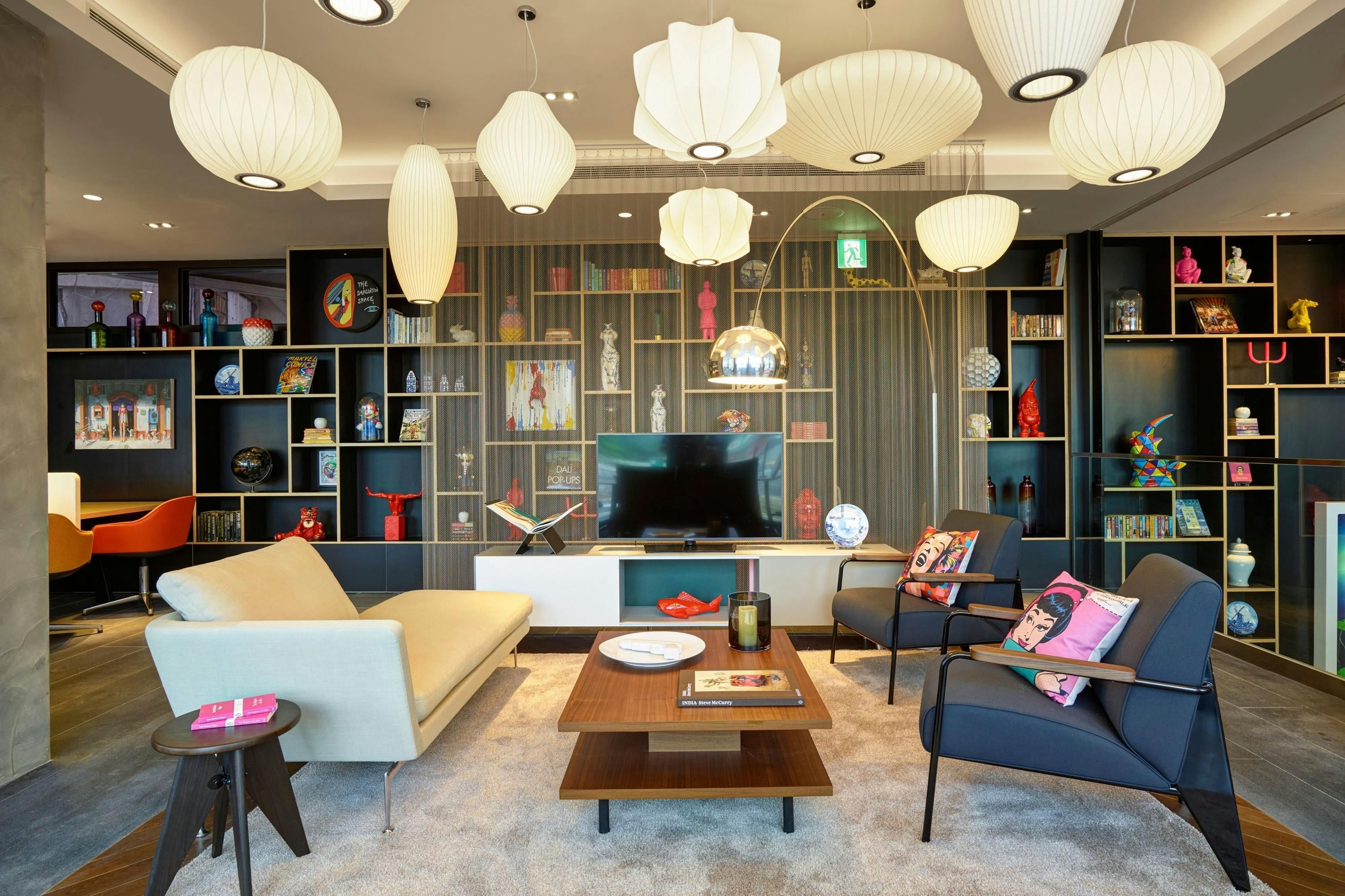 Lounge Photo