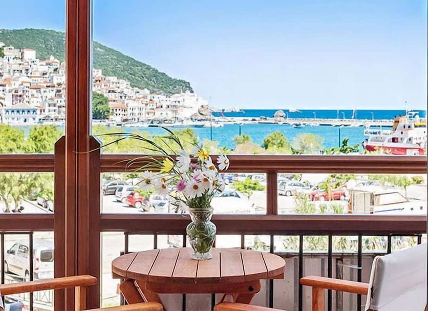 Balcony Photo