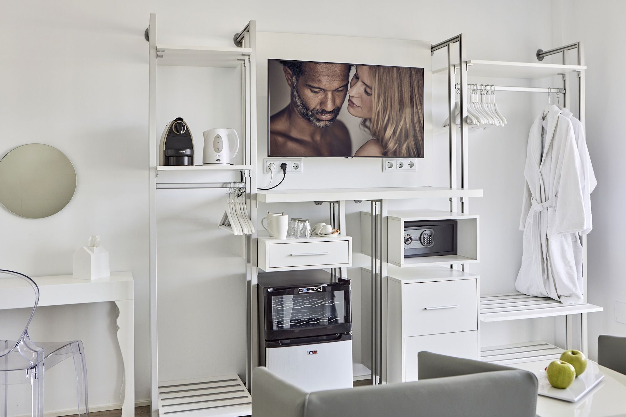 Room amenity