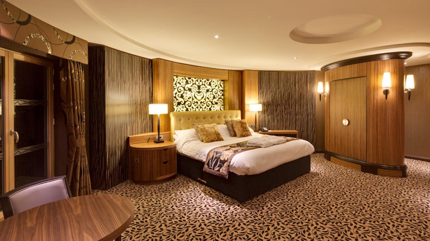 Drayton Manor Hotel