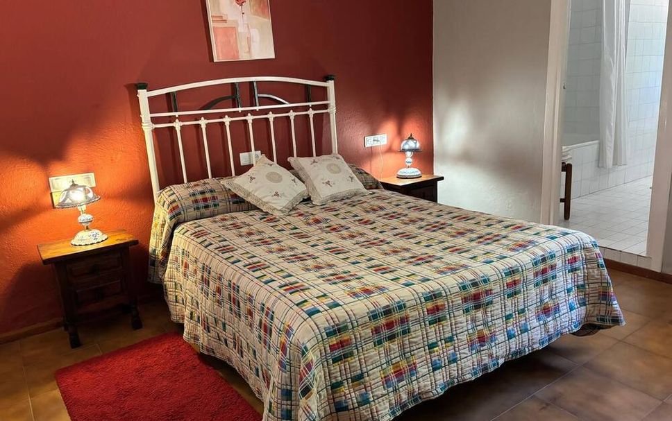 Bedroom Photo