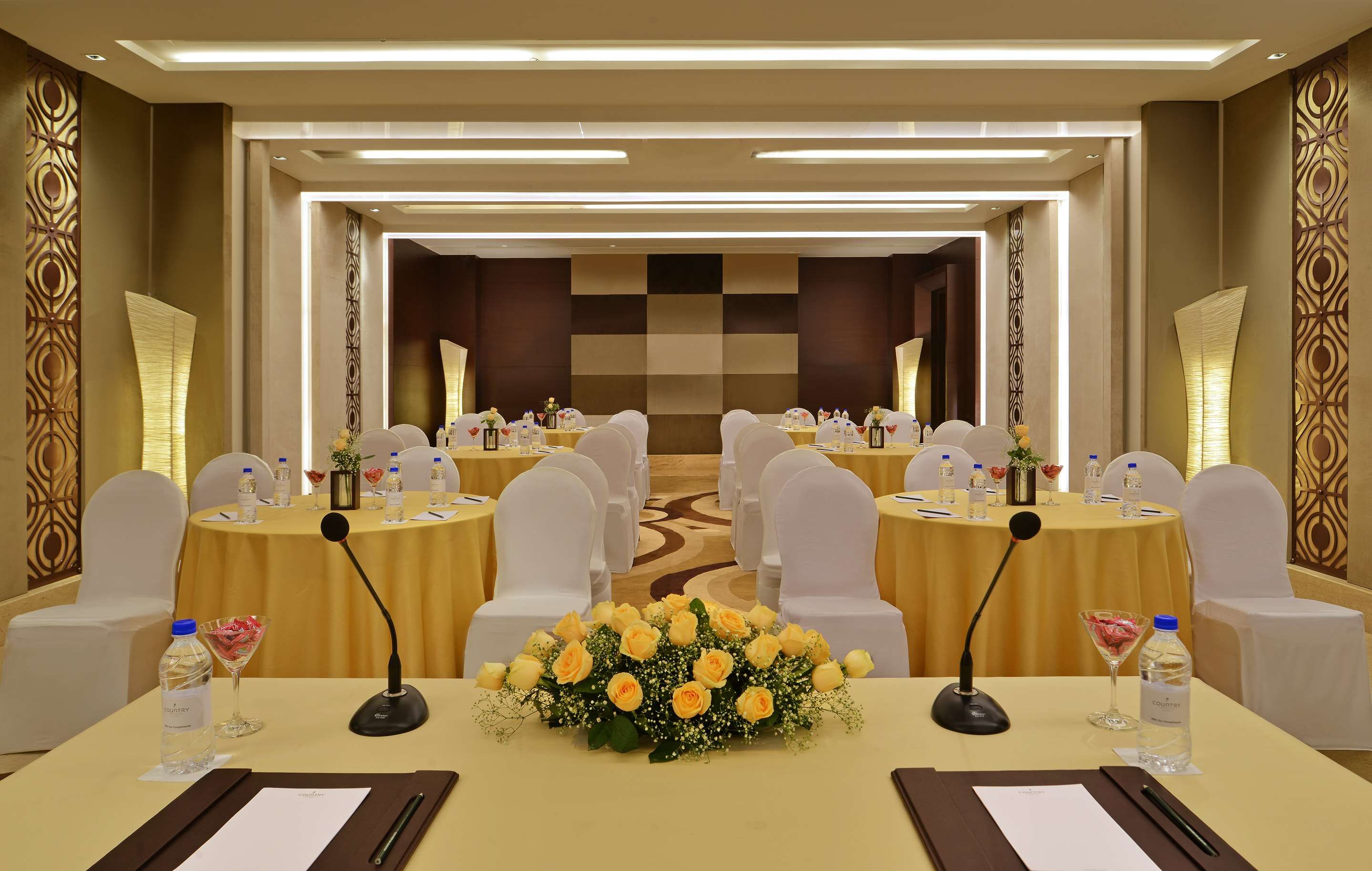 Banquet hall
