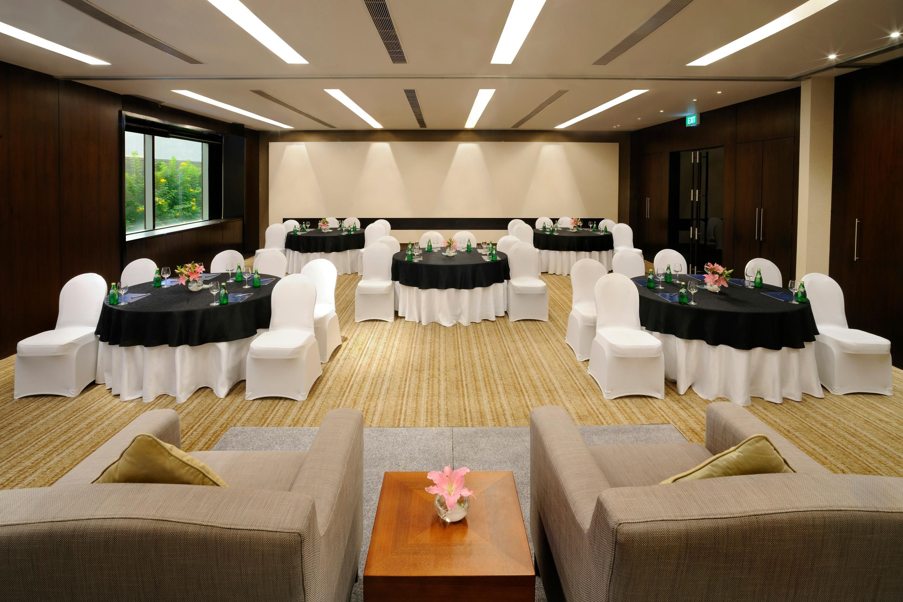 Banquet hall