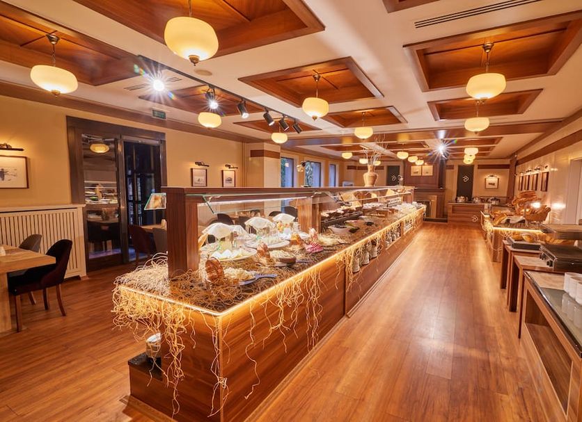 Buffet Photo