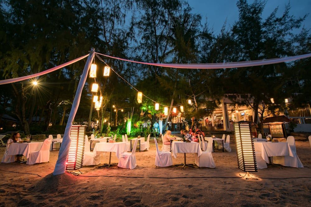 Banquet hall