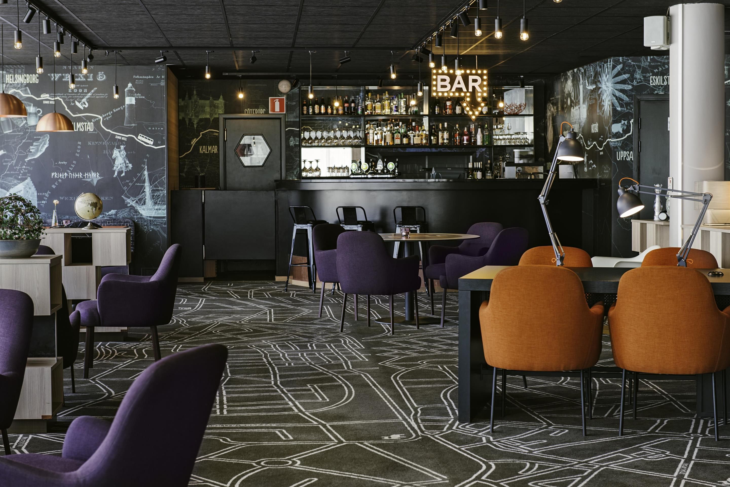 Bar Photo