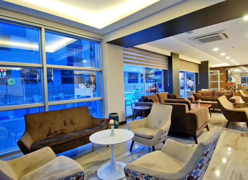 Lounge Photo