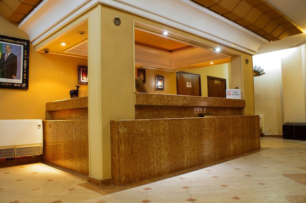Front desk Photo