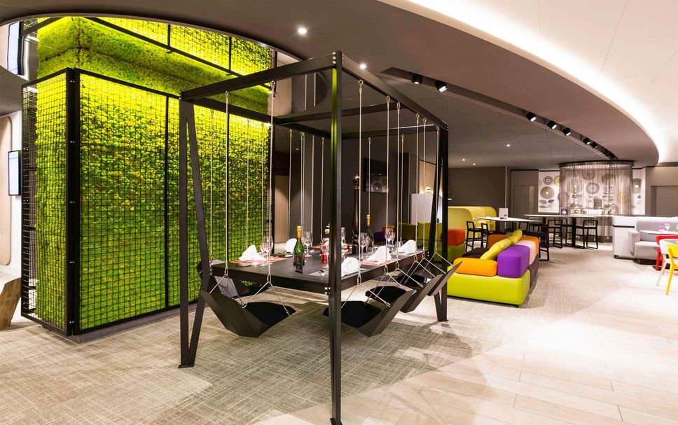 Restaurant Photo