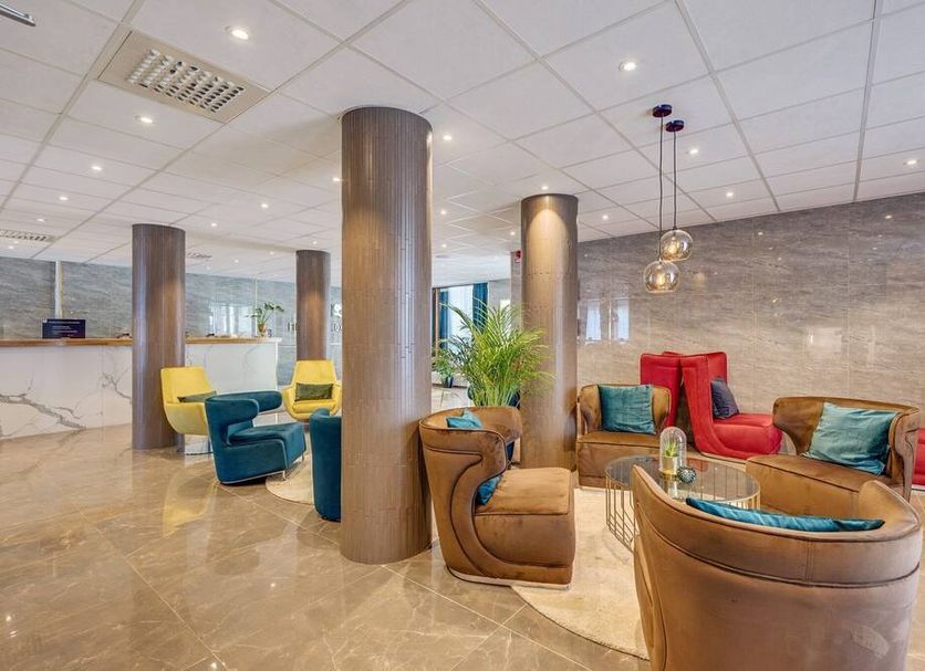 Lobby Photo