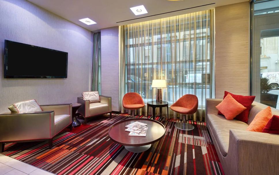 Lounge Photo