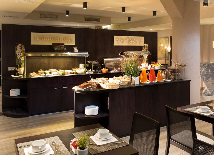 Buffet Photo