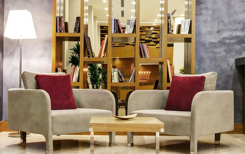 Lounge Photo