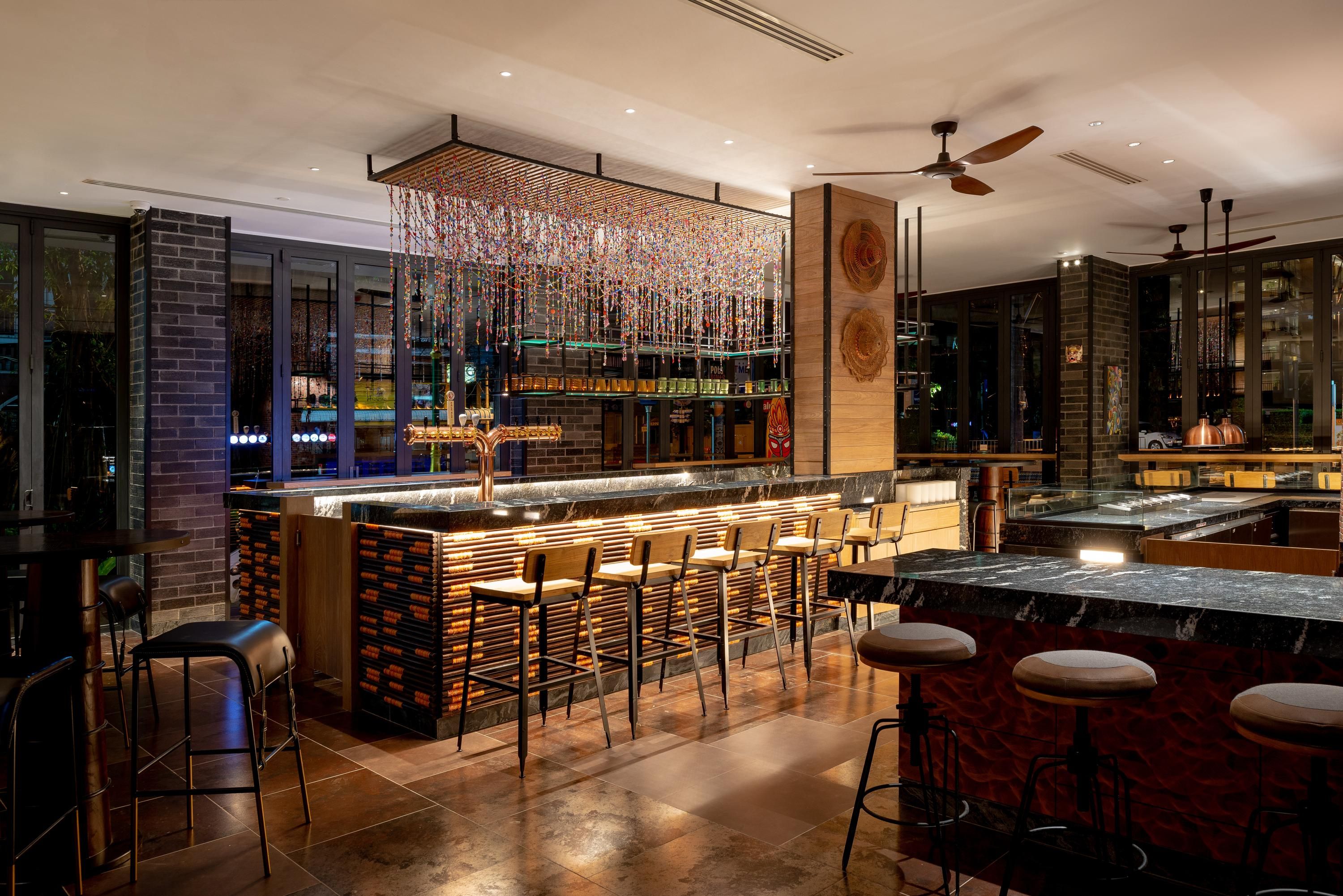 Bar
