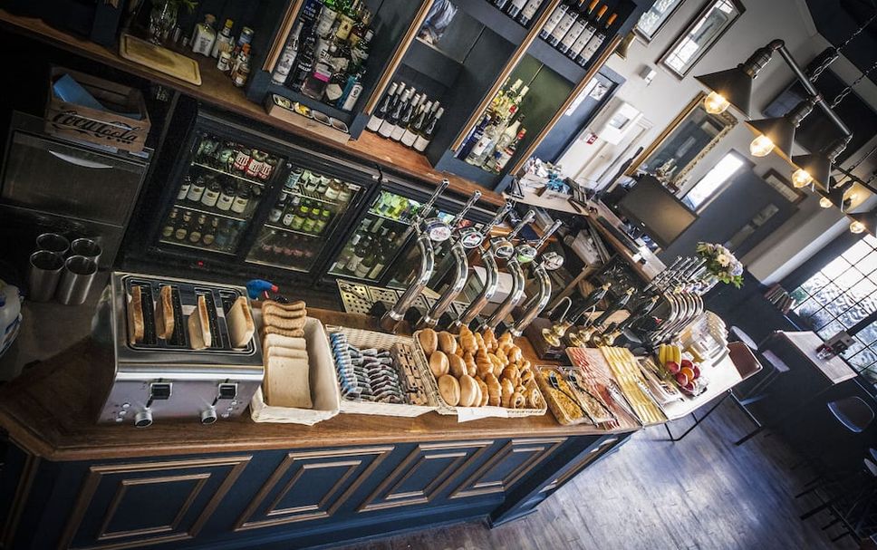 Bar Photo