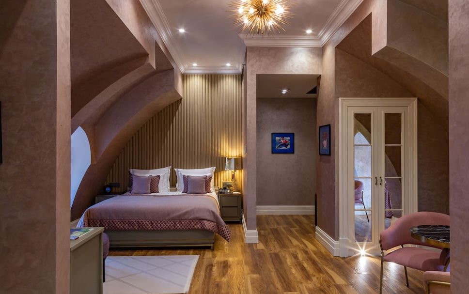 Bedroom Photo