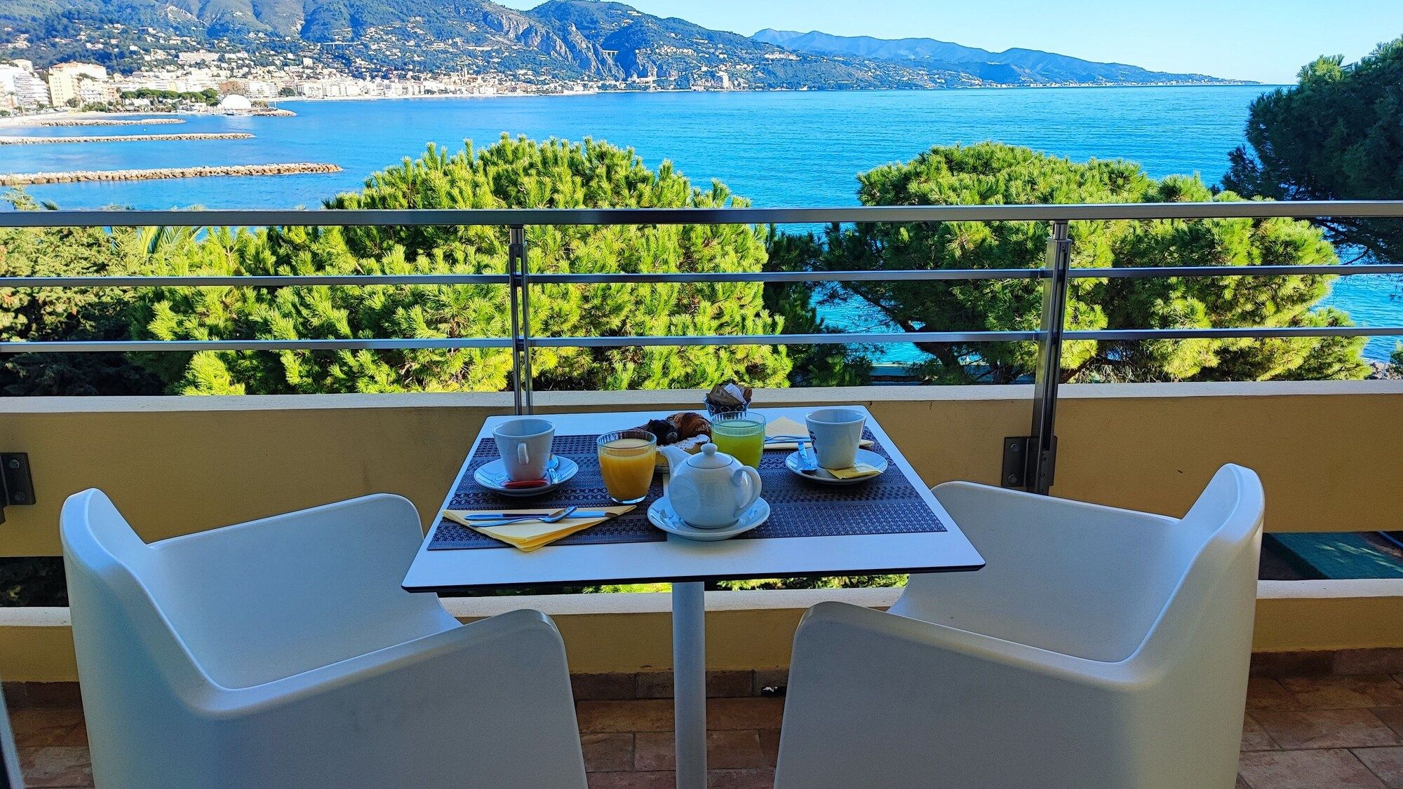 Balcony Photo