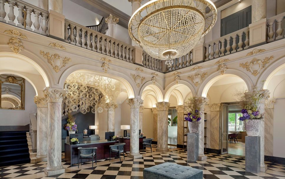 Lobby Photo