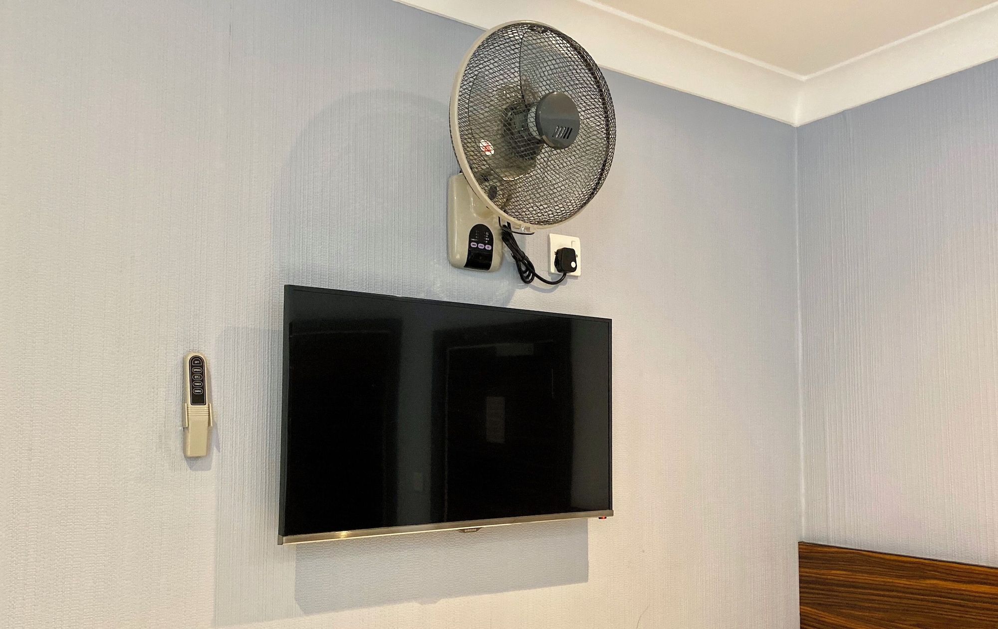 Room amenity