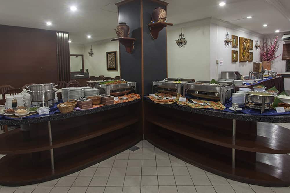 Buffet Photo
