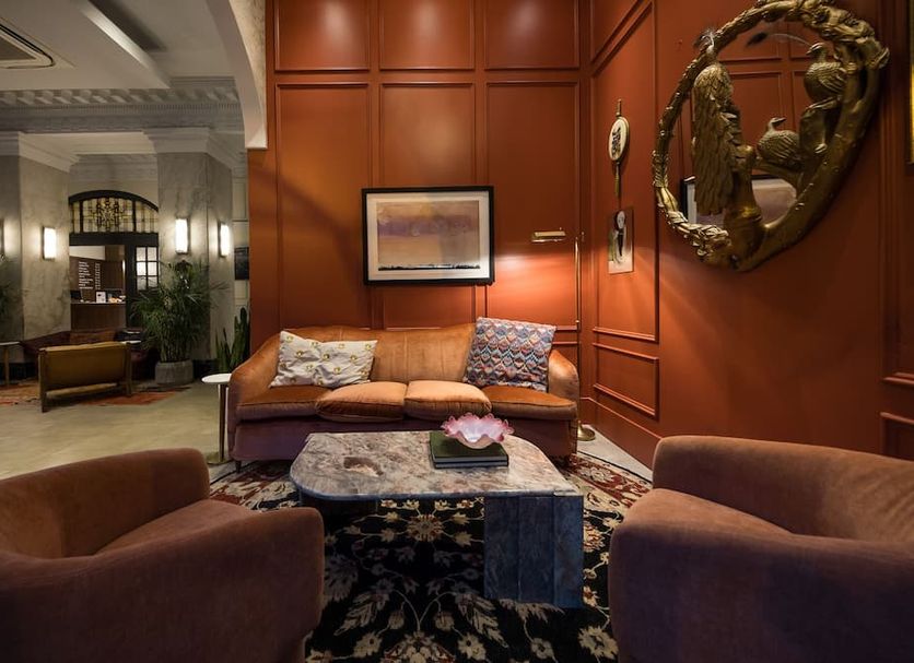 Lounge Photo