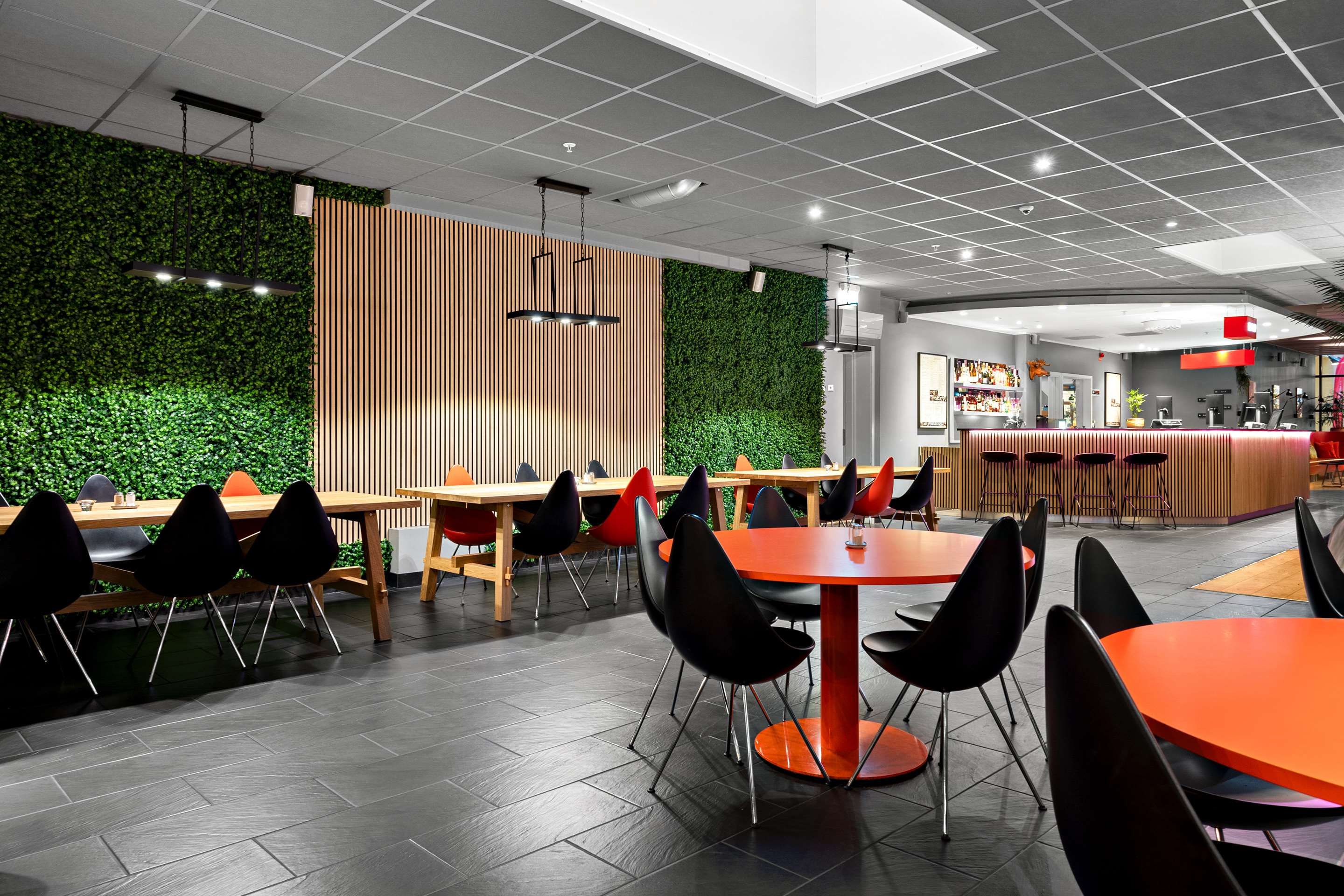 Restaurant Photo