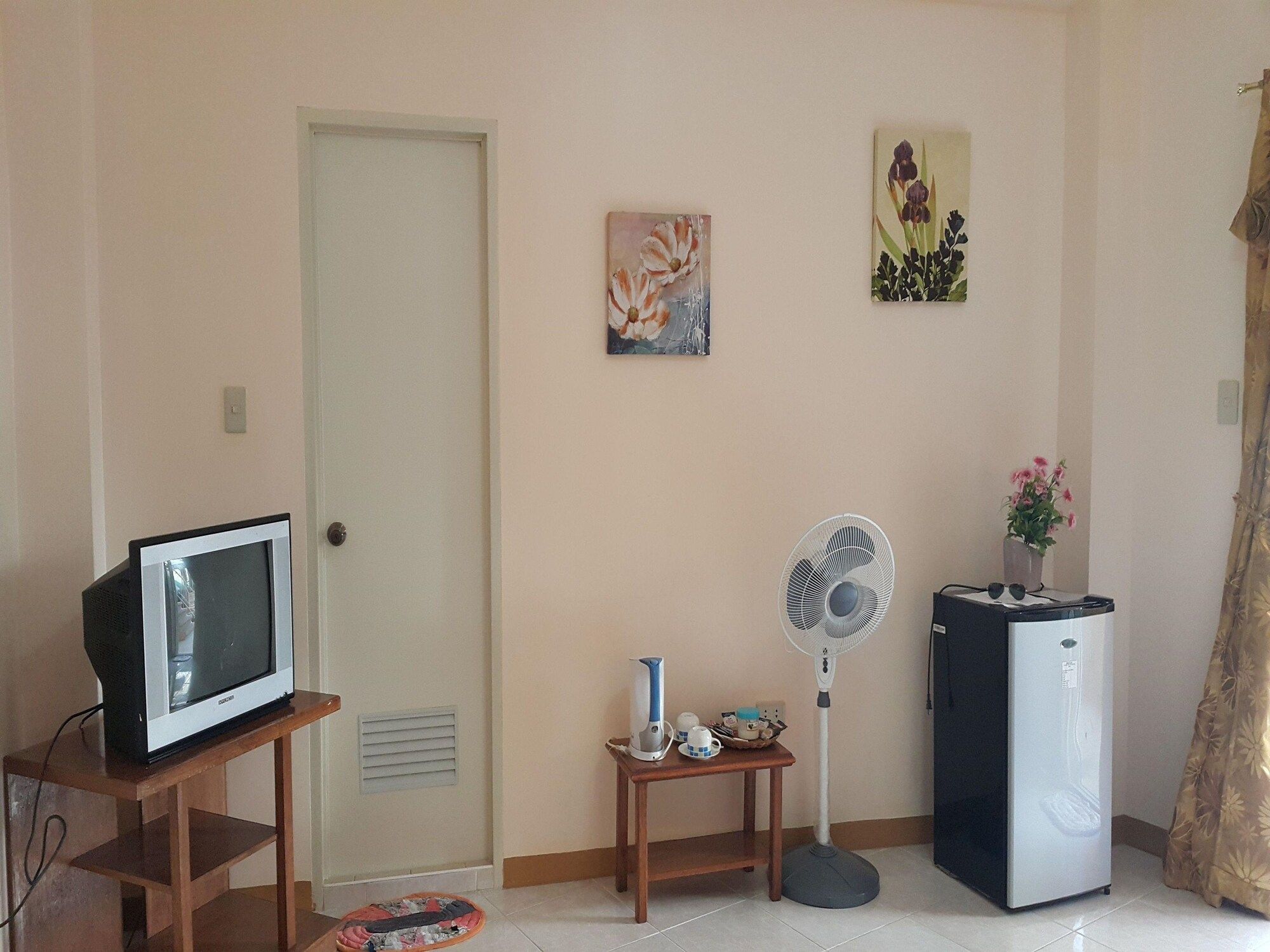 Room amenity
