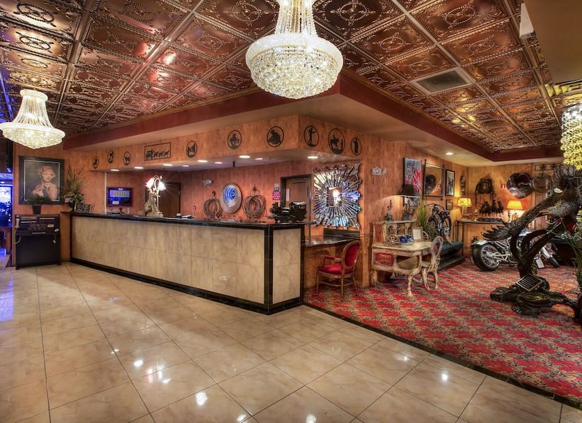 Front desk Photo