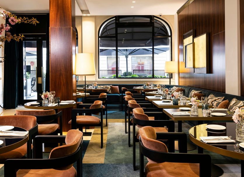 Restaurant Photo