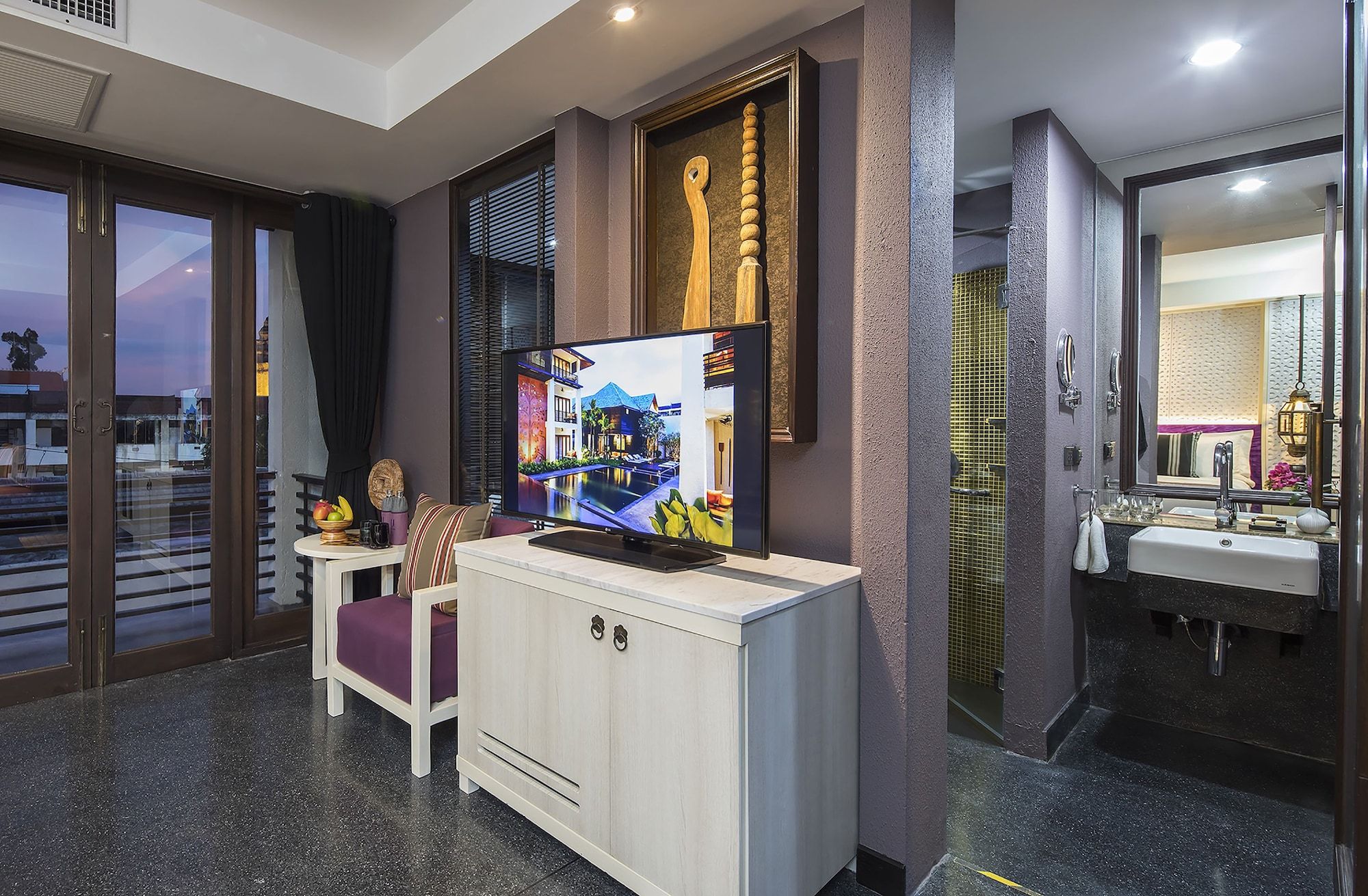 Room amenity