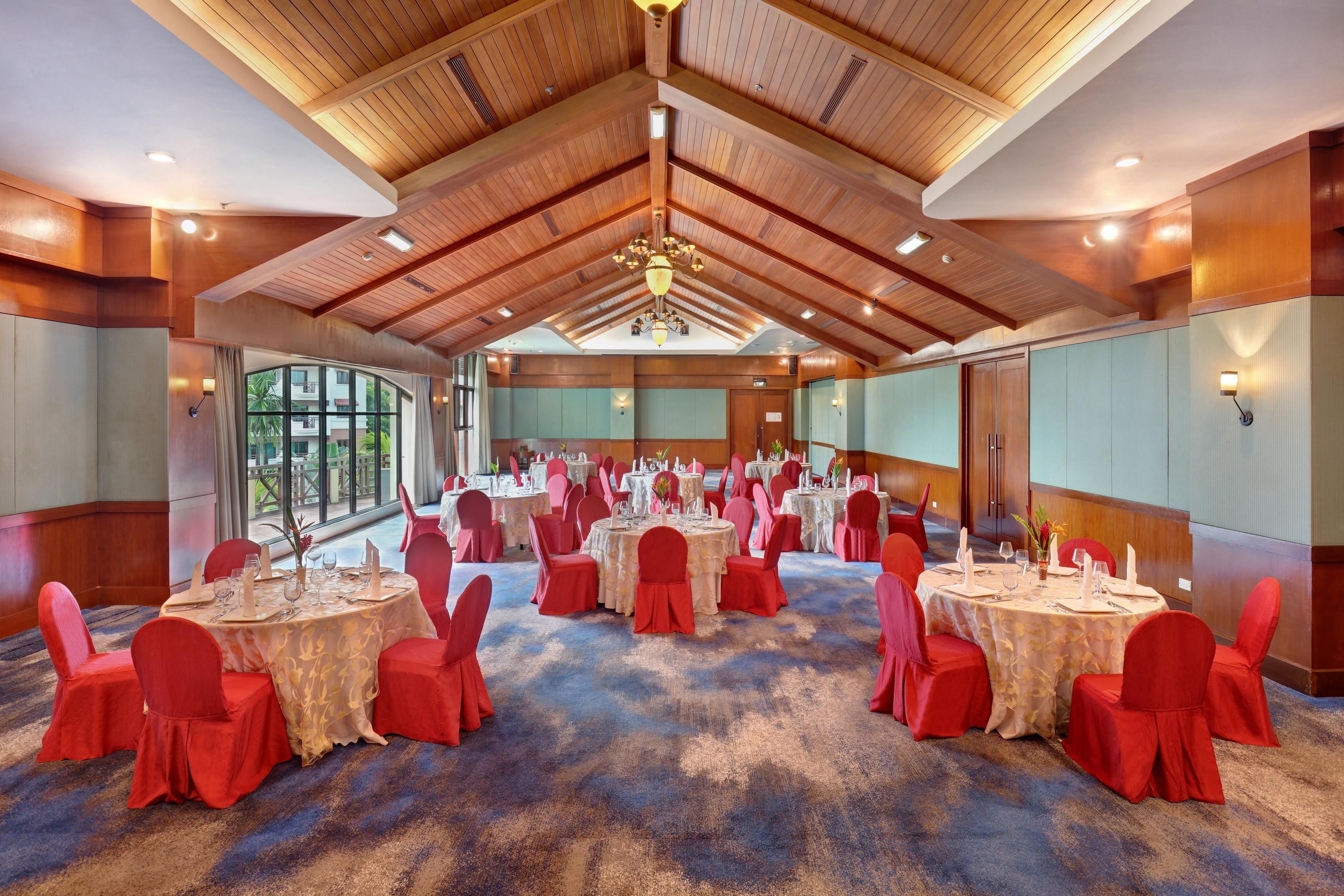 Banquet hall