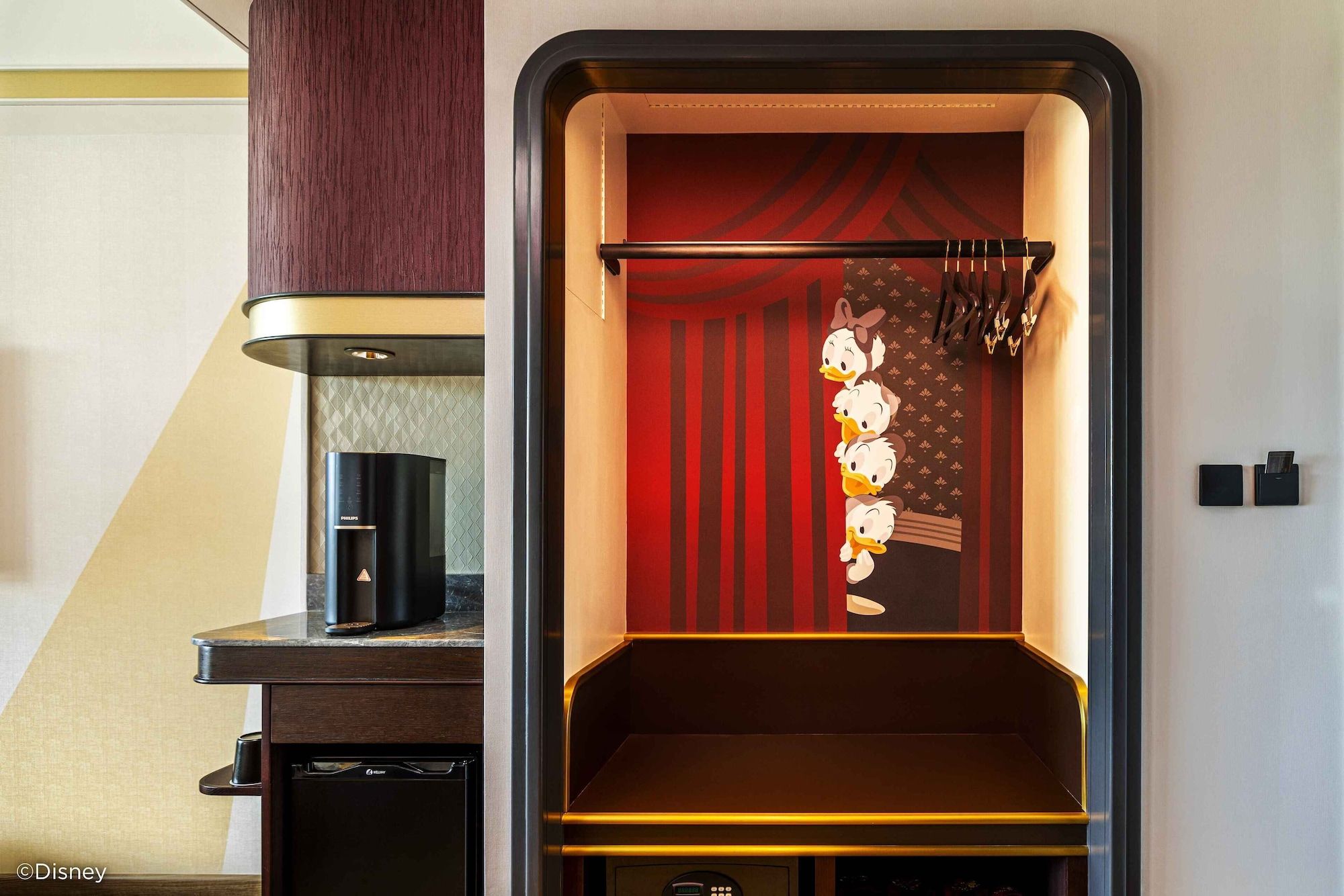 Room amenity