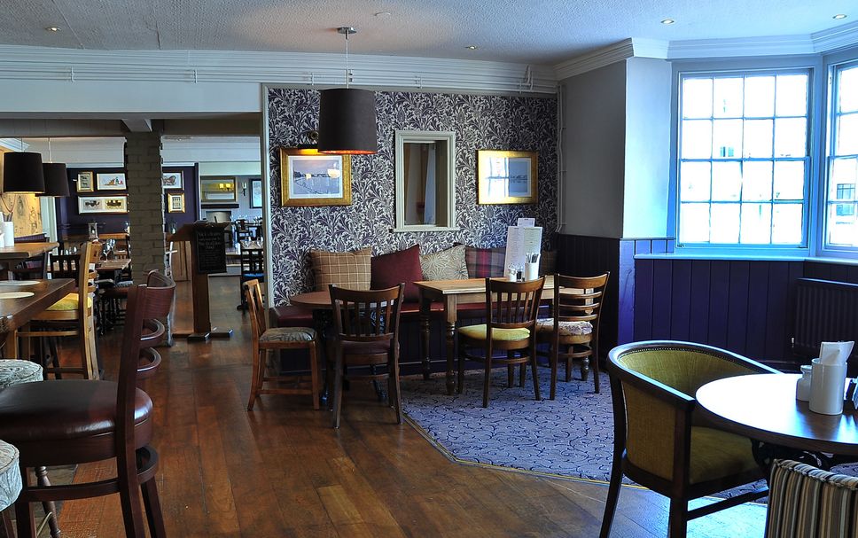 Bar Photo