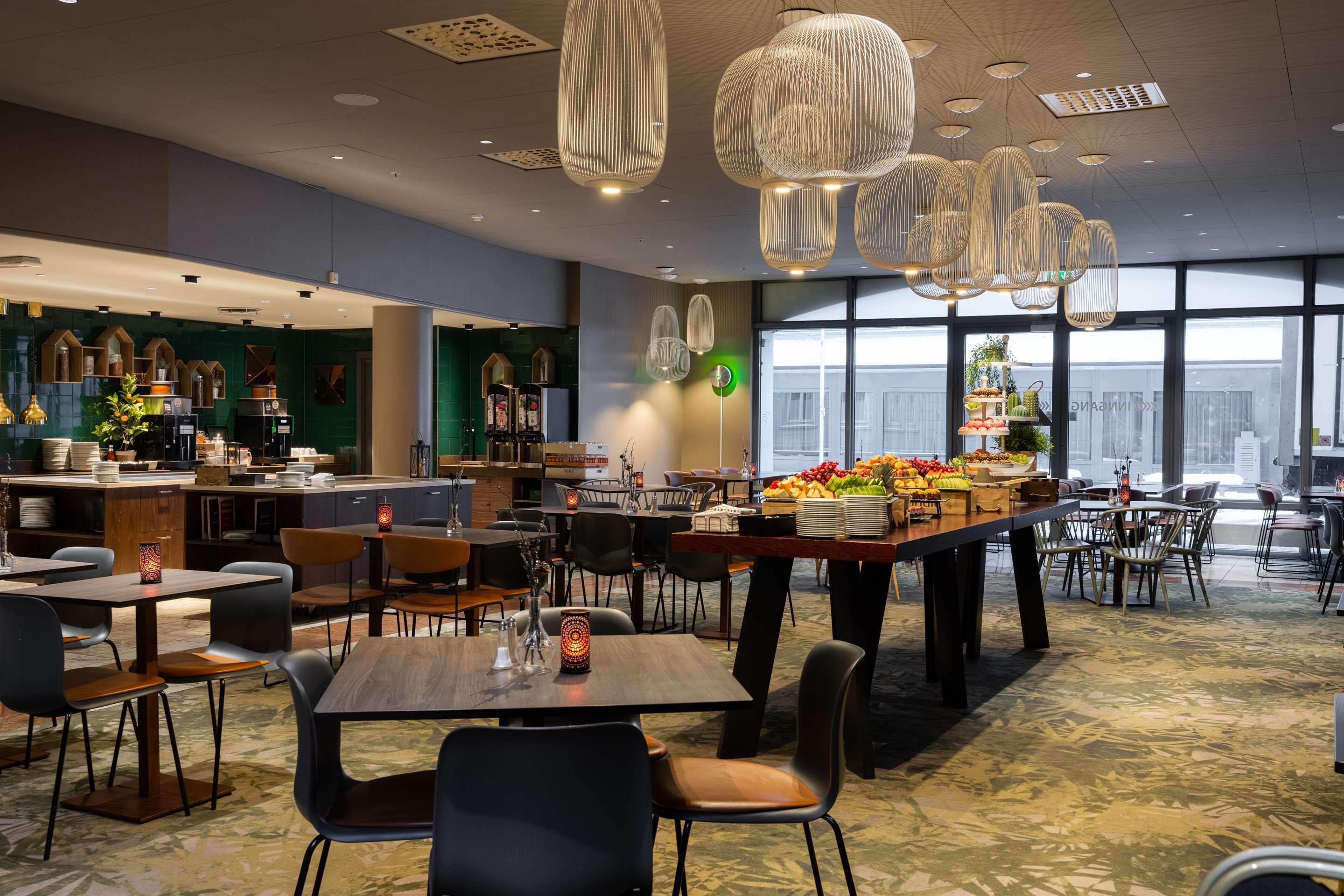 Restaurant Photo