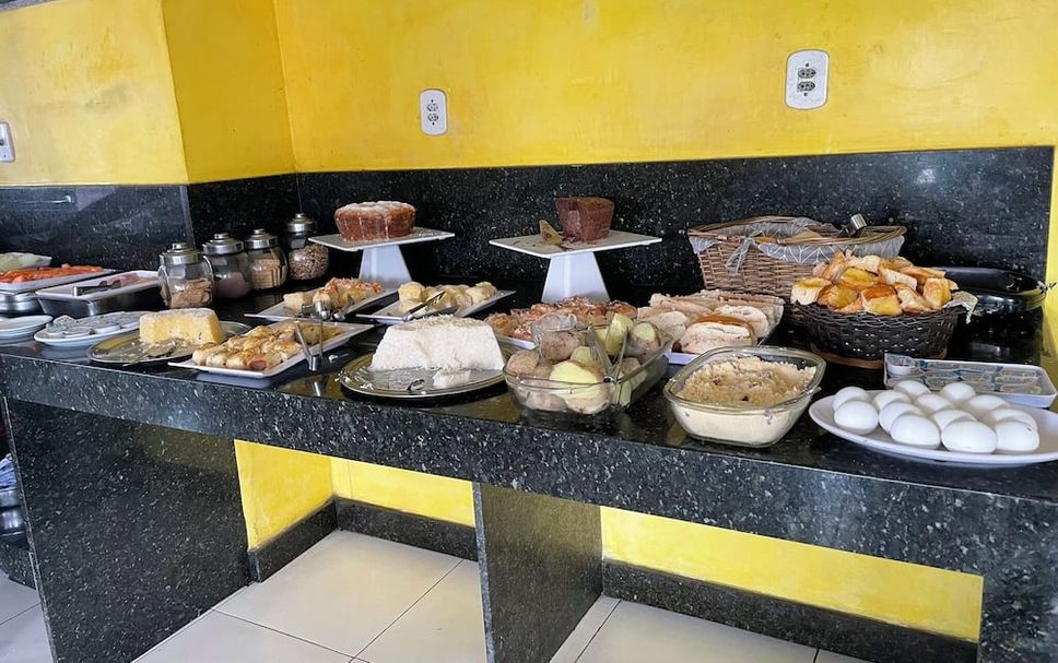 Buffet Photo