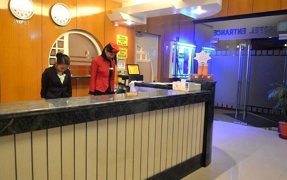 Front desk Photo