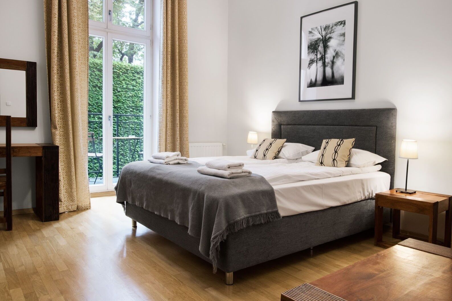 Bedroom Photo