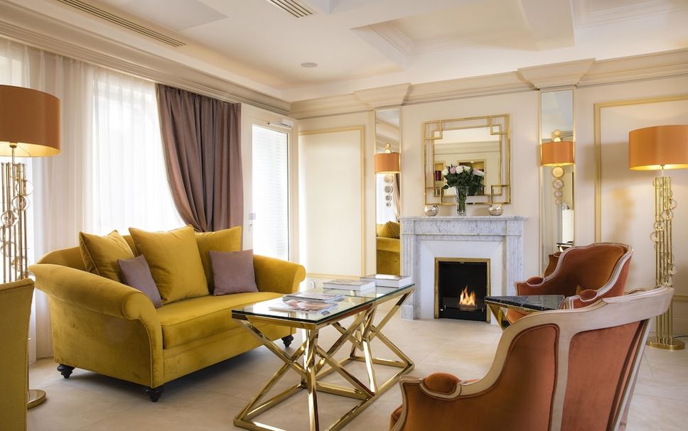 Living room Photo