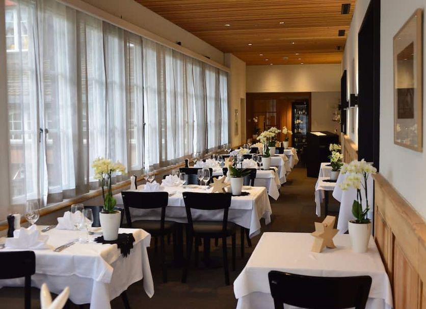 Restaurant Photo