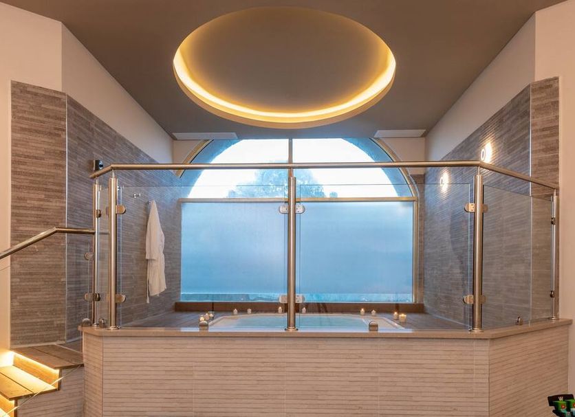 Spa Photo
