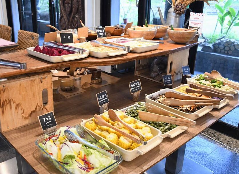 Buffet Photo